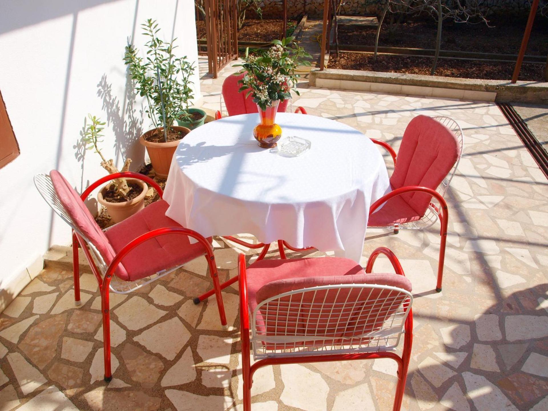 Apartments Mirja - 100M From The Beach & Parking Трогир Екстериор снимка
