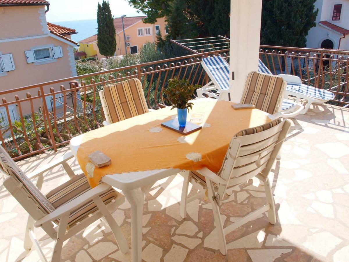 Apartments Mirja - 100M From The Beach & Parking Трогир Екстериор снимка